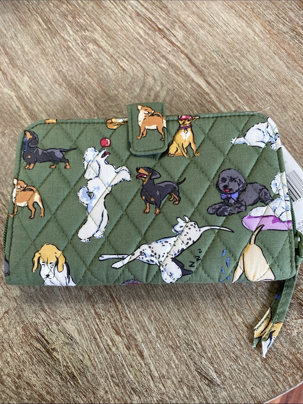Vera Bradley Essential Tab Wallet Dog Park in cotton NWT